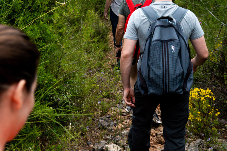 La Cresta de Parnon: caminos antiguos, naturaleza y pueblos locales