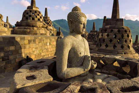 Yogyakarta: Borobudur, Merapi vulkaan, Prambanan dagtour