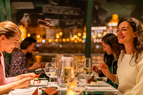 Budapest: cena y crucero por el Danubio con música en vivoCena de 3 platos