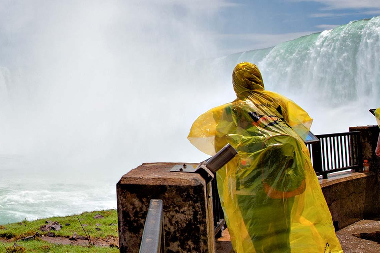 VIP Adult Only Limo Bus Niagara Falls Tour