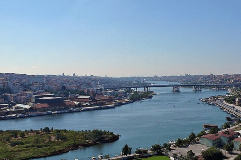 Istanbul Stadtrundfahrt mit Dolmabahce Palast & Bosporus Kreuzfahrt