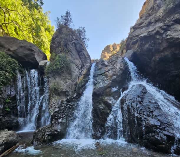 Randonnée d'une journée dans les montagnes de l'Atlas, la vallée de Threev et les chutes d'eau - trekking