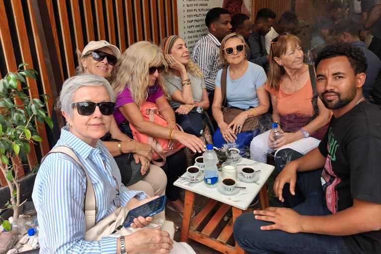 Addis Ababa: Guided City Tour Adwa Memorial