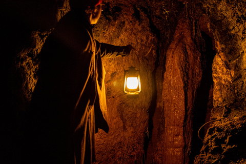 Fairy grottos: Dark tour with a miner's lamp through partly unlit corridors