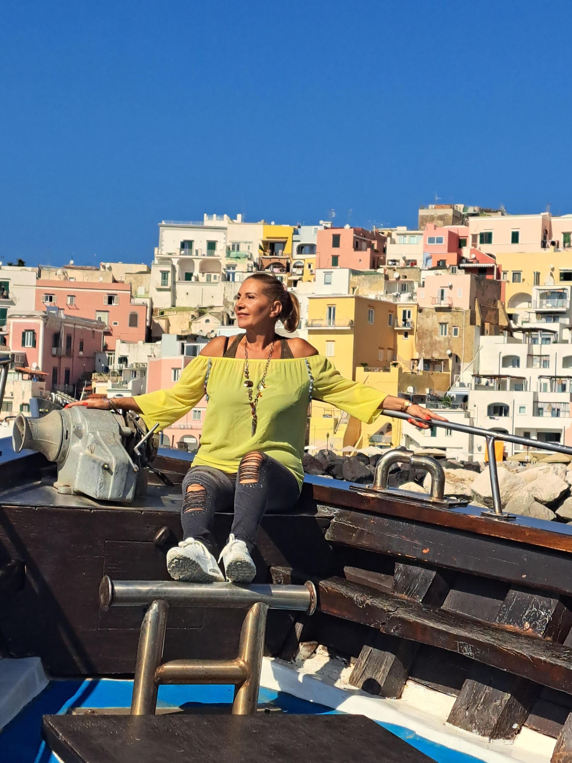 Ab Ischia: Bootstour zur Insel Procida mit Mittagessen und Freizeit