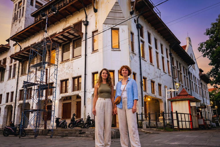 Jakarta: Historic Kota Tua and Modern PIK Walking Tour Small Group Walking Tour With Hotel Transfers