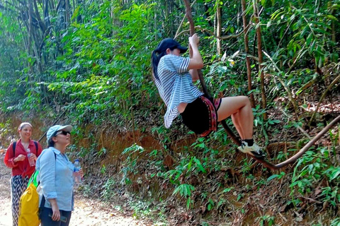 Khao Lak: Safari privado na selva de Khao Sok com rafting em bambu