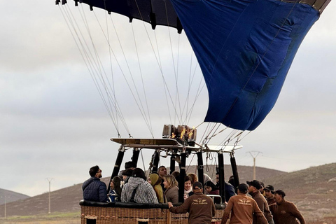 Marrakech: Sunrise Hot Air Balloon Flight and Berber Breakfast