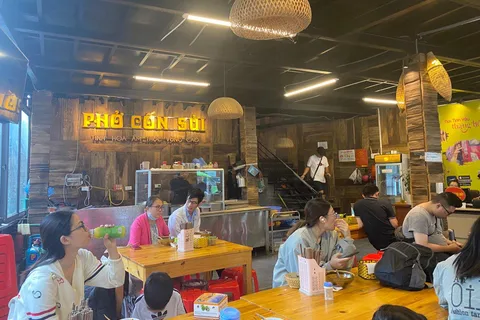 Vanuit Sapa: Wandelende culinaire tour met lokale gids