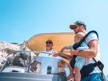 Privétour per boot naar Zlarin en onbewoonde eilanden