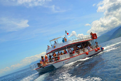 Puerto Vallarta: Yelapa Paradise and Snorkeling Boat Tour