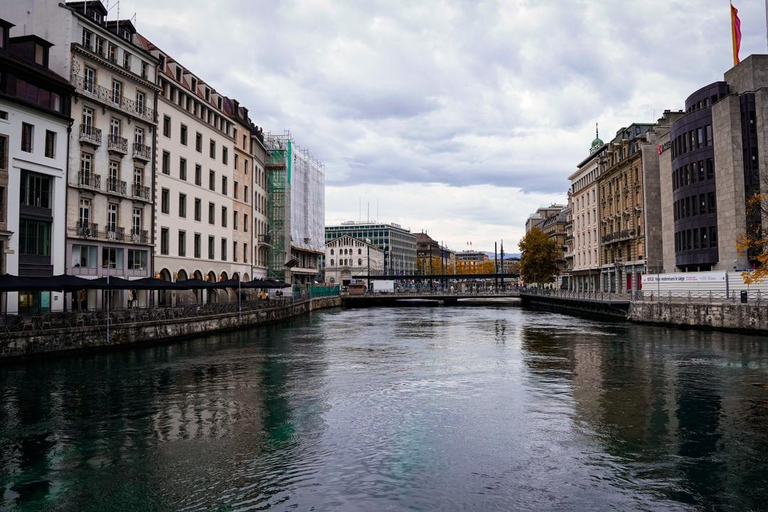 Visite complète de Genève. Prise en charge à l'hôtel, ONU & Vieille VilleVisite complète de Genève. Prise en charge à l'hôtel, ONU et Vieille Ville.