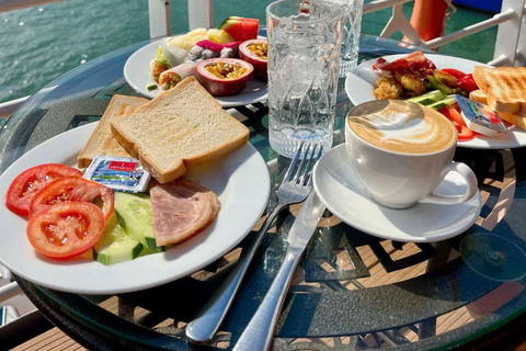 Hanoi: 2-Day Ha Long, Lan Ha 5-Star Cruise w/ Balcony Cabin Bay Light Suite with private balcony and bathtub (1st floor)