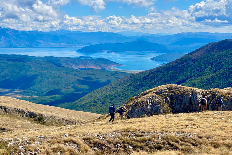 奥赫里德：加利奇卡国家公园"双湖"徒步路线