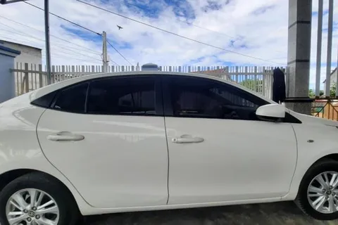 Coche privado: Recogida o traslado al aeropuerto de Cam Ranh