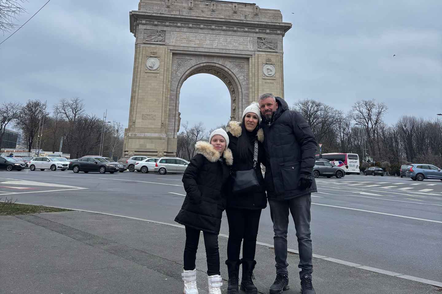 Bucharest: Arc de Triomphe & Village Museum Guided Tour