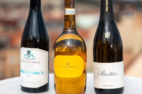 Prague: Sky Bar Aperitivo Menu with Drink & Panoramic Views 1-Hour Option with Aperitivo Menu and 1 Drink