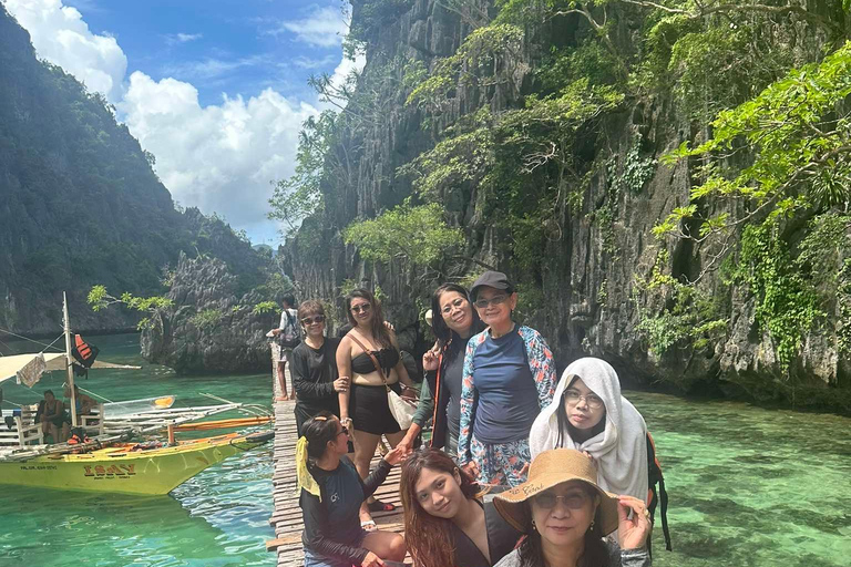 Coron: Super Ultimate Tour med lunch och transfer