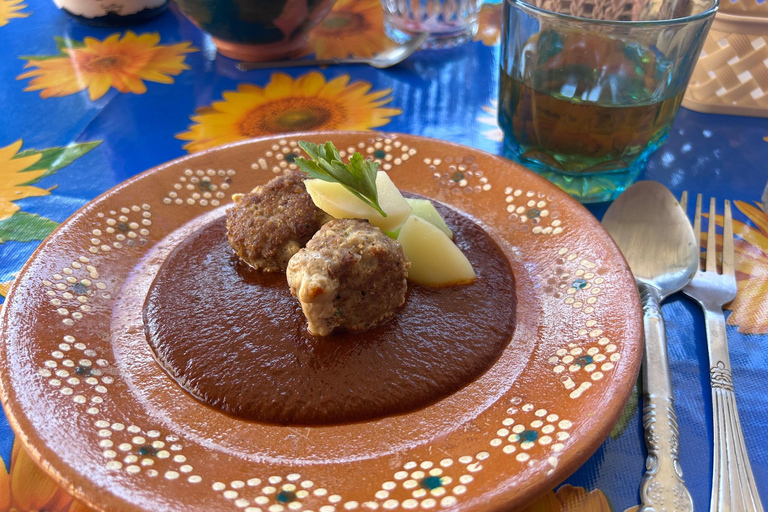 Oaxaca: Zapotec Mole Masterclass, 100% Gluten-Free