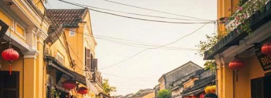 Hoi An : Tour en ville avec lâcher de lanternes et tour en bateau