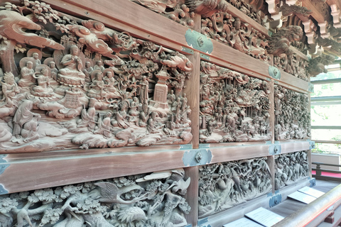 Tokyo: Ginza to Shibamata Walking Tour with Guide