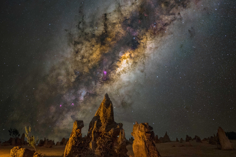 Pinnacles Sunset & Stargazing Private Tour with Lobster Meal
