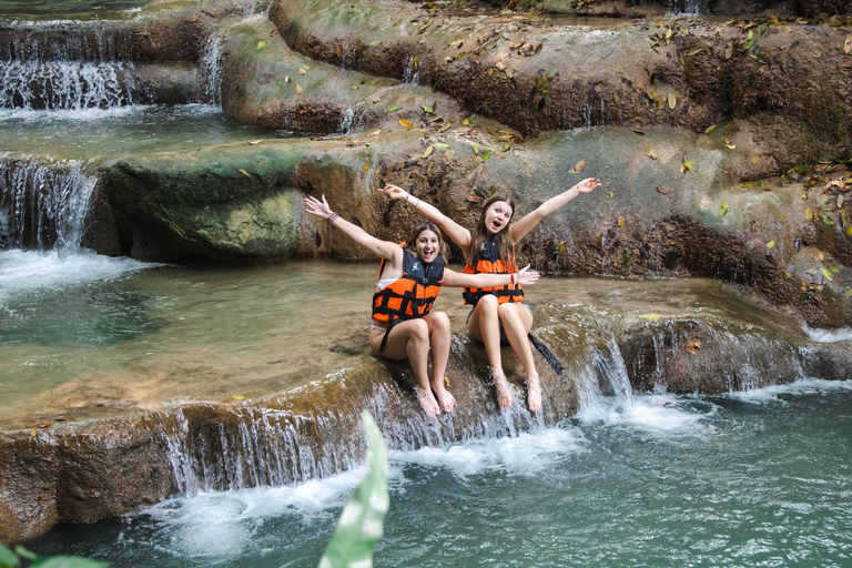 Bangkok: Private &amp; Customized Kanchanaburi TourPrivate Tour with German-Speaking Tour Guide