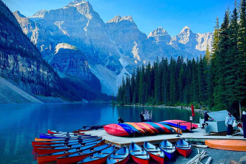 Hassle Free Sightseeing Moraine Lake & Lake Louise Tour