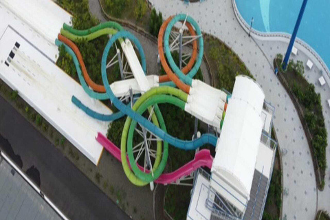 Jeddah: Waterpark Entry Ticket with Pools and Rides Guest Companion Ticket – Entry Only