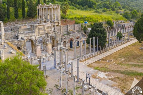 Kusadasi: Ephesus and House of Virgin Mary Private Tour Spanish Speaking Guide