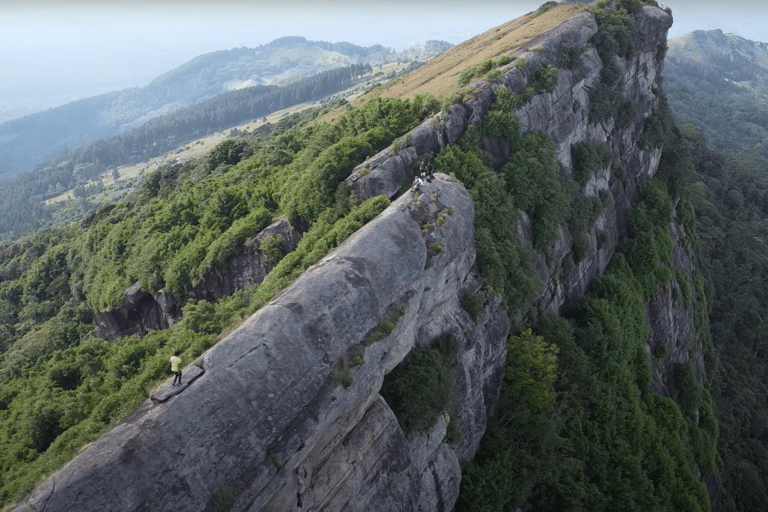 Kandy: Hanthana Lizard’s Back Hike