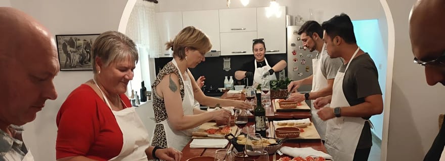 Tirana: lezione di cucina tradizionale con vino e raki illimitati