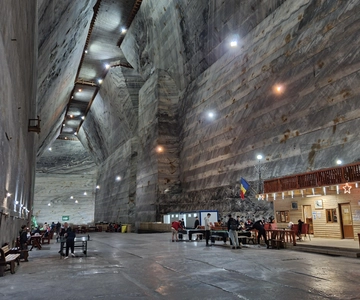 Bucharest: Salt Mine, Winery, & Dracula Grave Private Tour