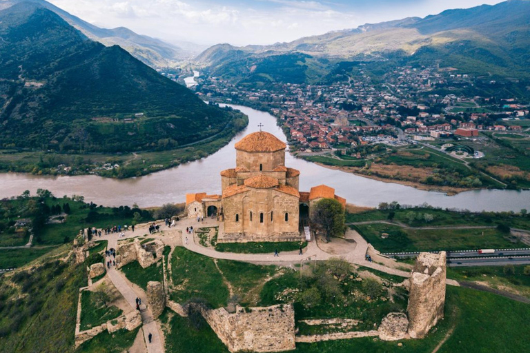 Tbilisi: Mtskheta Monasteries & Fortress. Half-Day Tour
