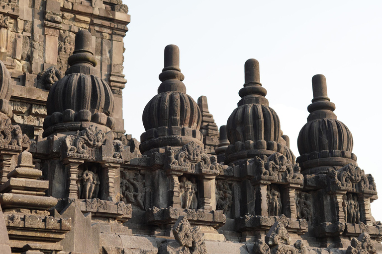 Yogyakarta: Borobudur sunrise,guarantee climb-up& Prambanan Borobudur Sunrise sharing Tour Without Ticket