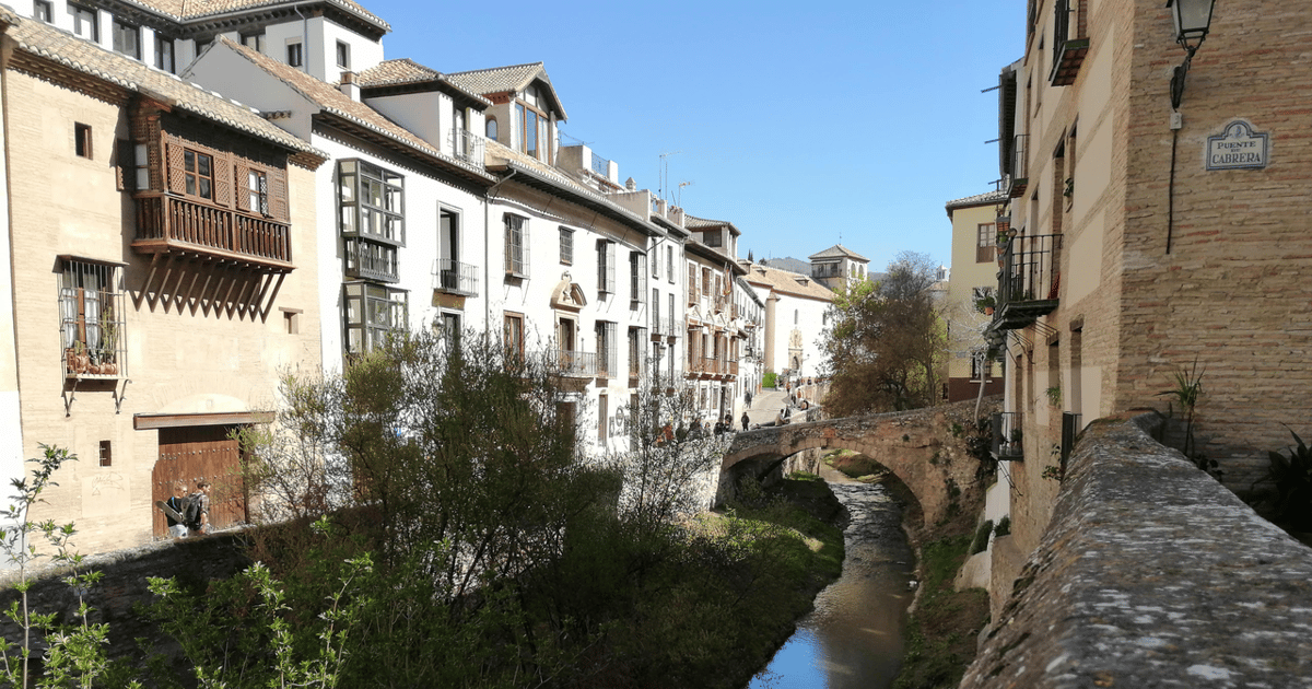 グラナダ歴史地区のオーディオツアー [スペイン語] | GetYourGuide