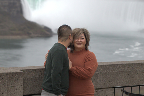 Sessão fotográfica profissional privada em Niagara FallsNiagara Falls 1 hora de sessão fotográfica privada