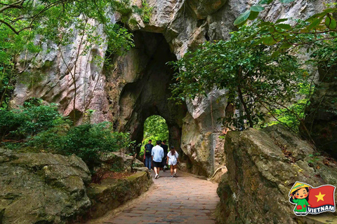 Da Nang Sunset & Spirituality