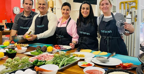 Valencia: Paella Workshop and Algiros Market Visit