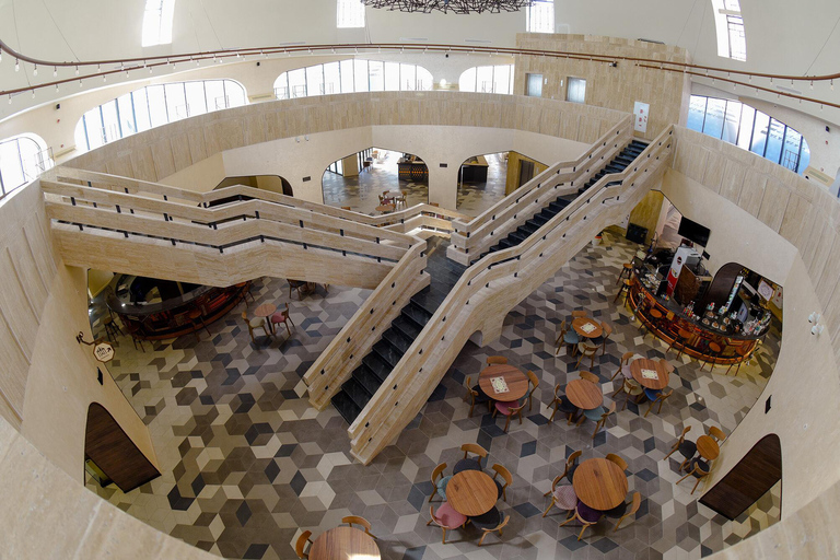 Baku: Eastern Bazaar Guided Tour