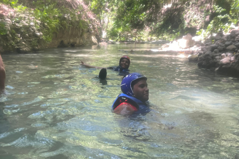 Damajagua; water falls & hiking