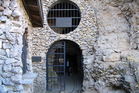 From Belgrade: Serbian Royal Legacy & Wine Day Trip