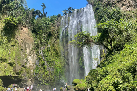 Manila: Hulugan Falls & Pagsanjan Falls Waterfall Adventure
