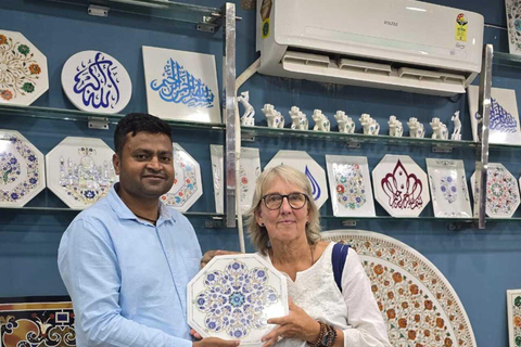 Agra Handicraft & Marble Inlay Shopping Tour Agra Handicraft Shopping Tour w/ Marble Inlay Demonstration