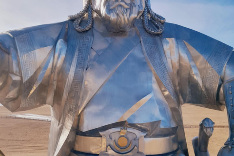 Tagestour zum Chinggis Khaan Statuenkomplex und Turtle Rock