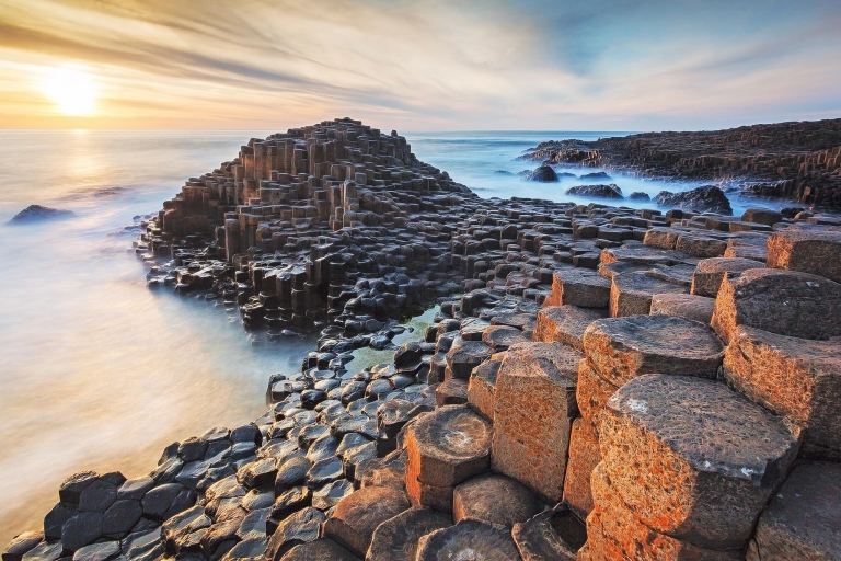 Giant's Causeway Tour and 2-Day Open Top City Tour Pass