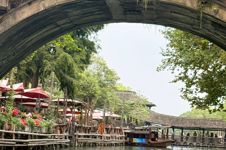 From Shanghai: Wuzhen Ancient Water Town 1-Day Private Tour Chinese / English-Speaking Tour Guide