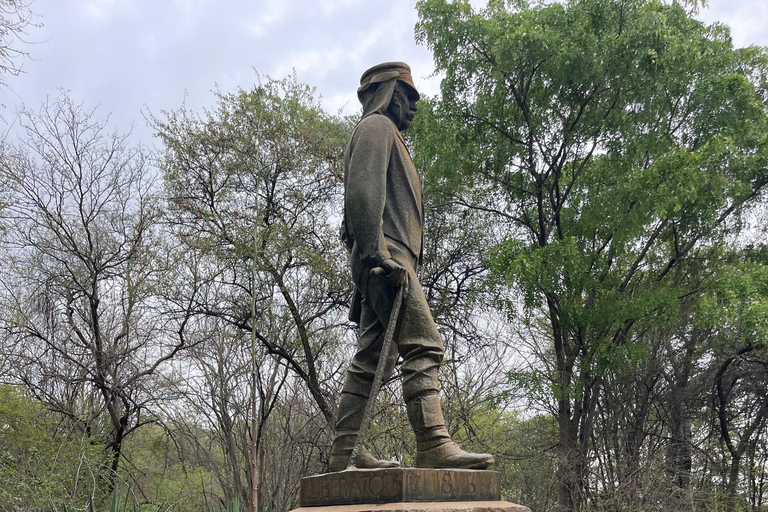 Victoria Falls: Round-Trip Transfer with Hotel Pickup