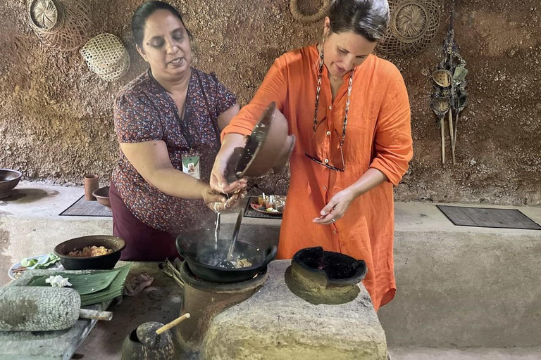 Kandy: Herbal and Spice Workshop Tour with Pickup & Drop Off