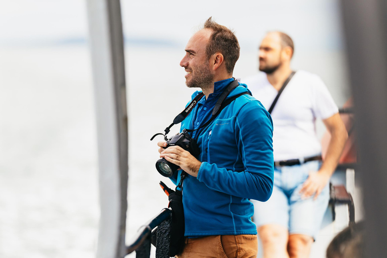 Dublin: Dublin Bay, Howth Coast and Ireland's Eye Boat Tour